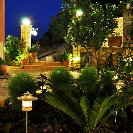 Mari-christi شقة *