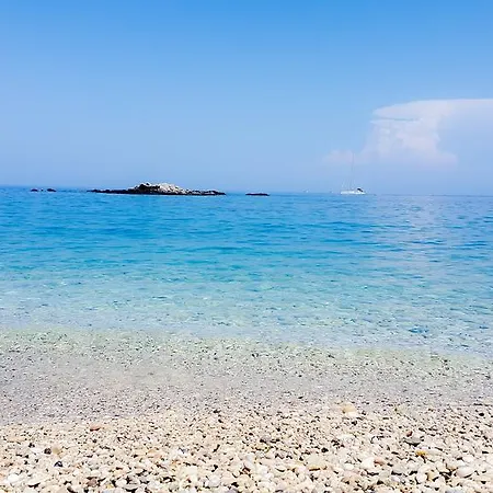 Mari-christi Poros (Kefalonia)