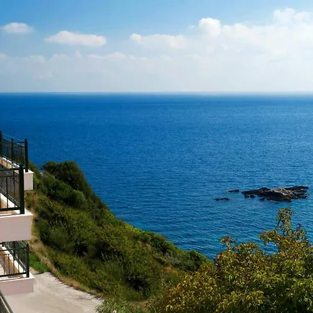 Mari-christi * Poros (Kefalonia)